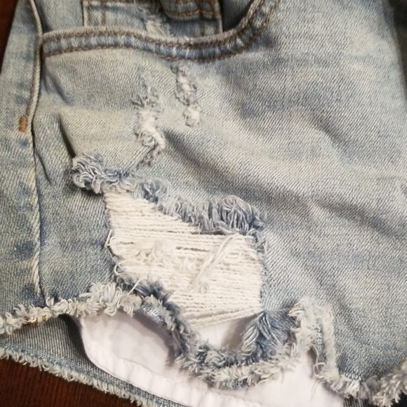 PINK VS light blue denim shorts - Picture 5 of 8